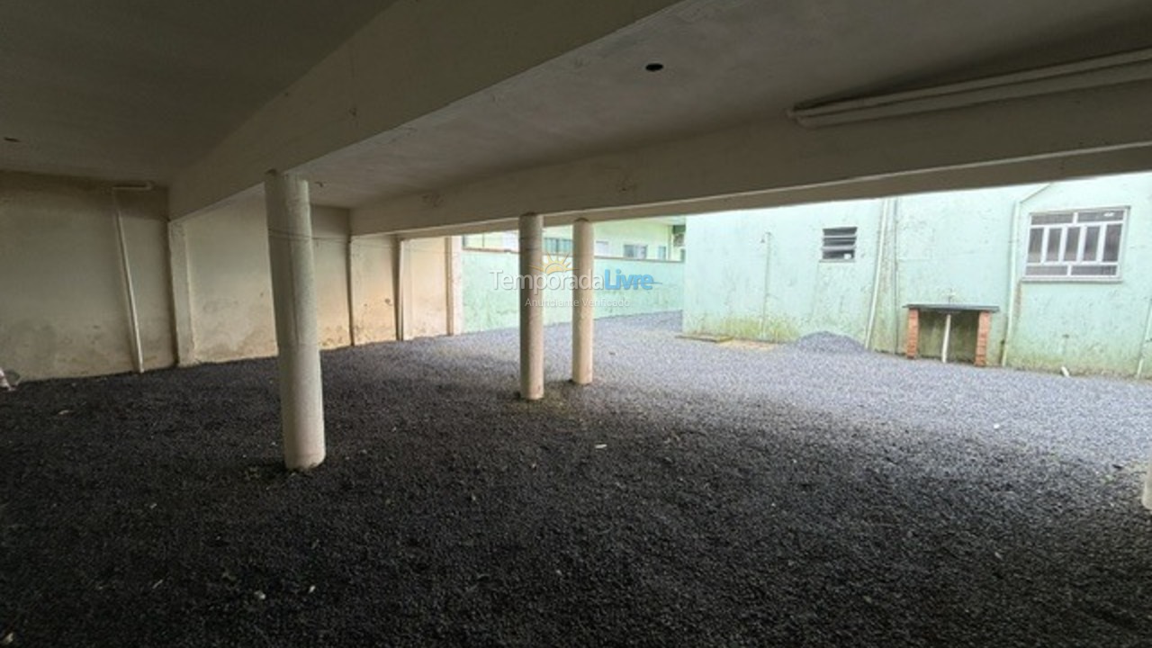 Apartamento para aluguel de temporada em São Francisco do Sul (Enseada)