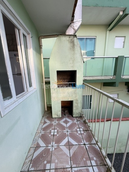 Apartamento para aluguel de temporada em São Francisco do Sul (Enseada)