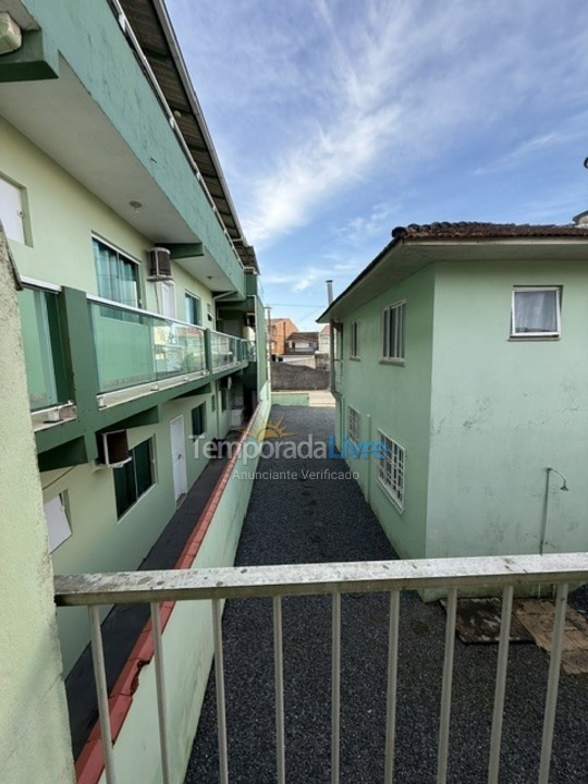 Apartamento para aluguel de temporada em São Francisco do Sul (Enseada)