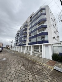 Excelente apartamento com vista mar na Prainha, 2 AC, 1 garagem