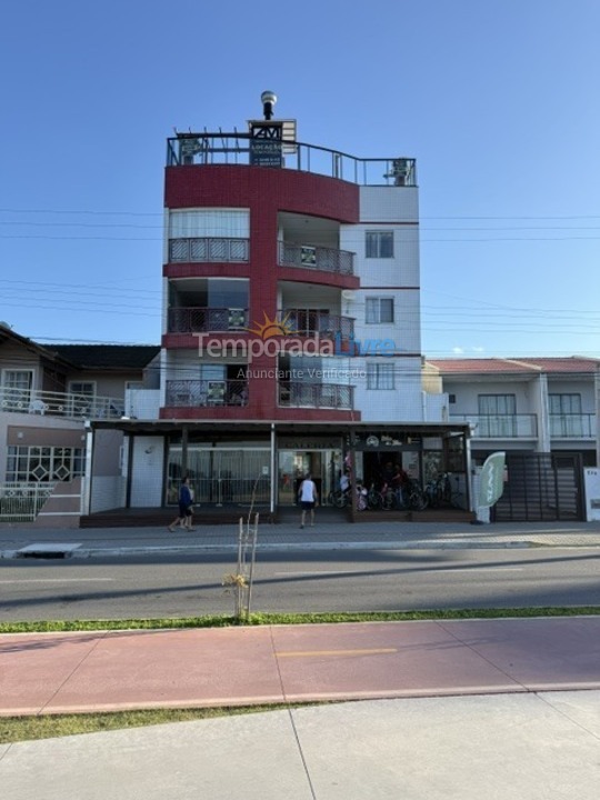 Apartamento para alquiler de vacaciones em São Francisco do Sul (Enseada)
