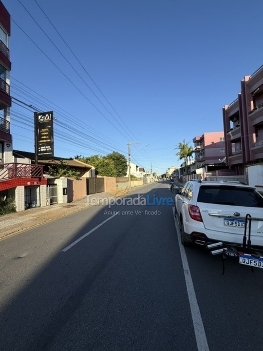 Apartamento para alquiler de vacaciones em São Francisco do Sul (Enseada)