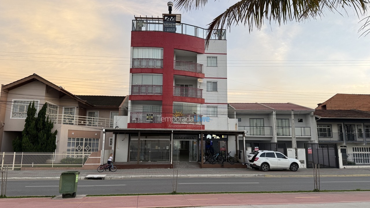 Apartamento para alquiler de vacaciones em São Francisco do Sul (Enseada)