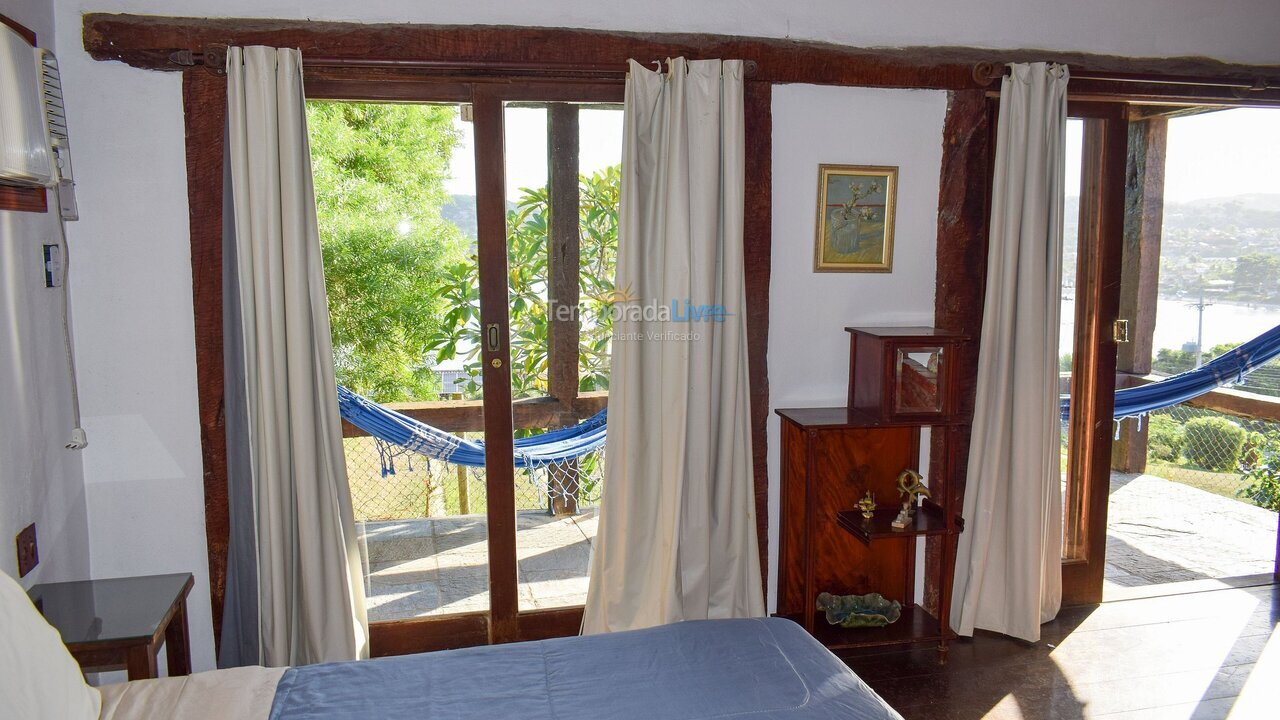 Casa para aluguel de temporada em Armação dos Búzios (Praia da Ferradura)