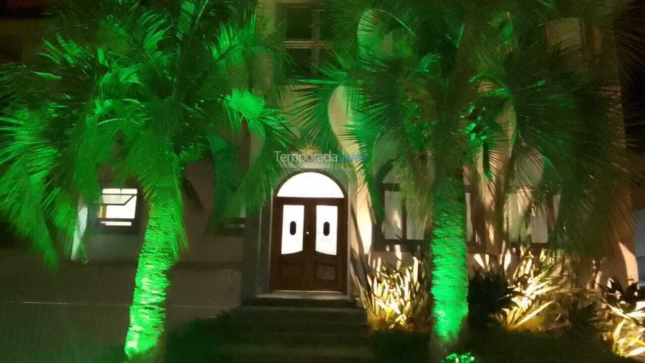 Casa para aluguel de temporada em Florianopolis (Jurerê Internacional)