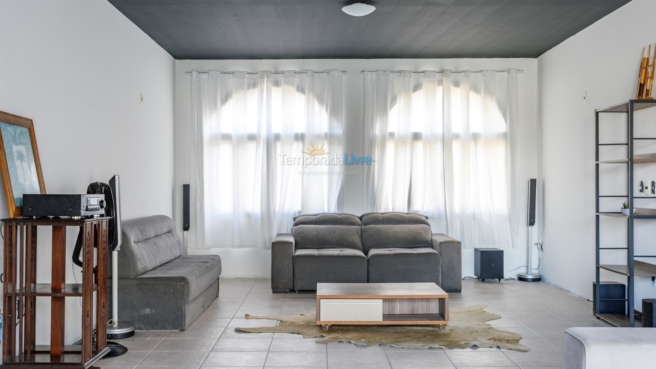 Casa para aluguel de temporada em Florianopolis (Jurerê Internacional)