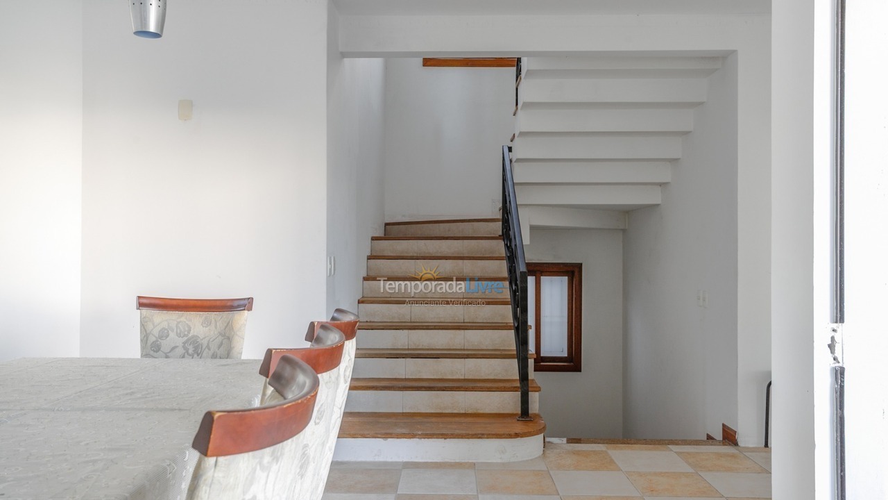 Casa para aluguel de temporada em Florianopolis (Jurerê Internacional)