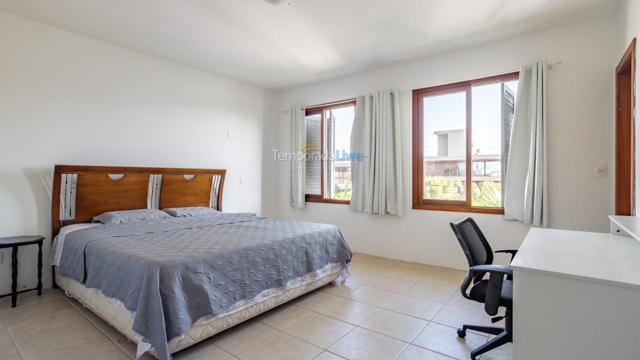 Casa para aluguel de temporada em Florianopolis (Jurerê Internacional)