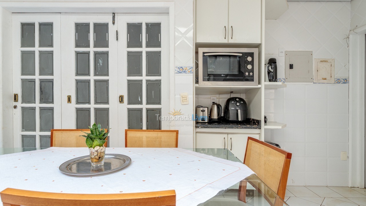 Casa para alquiler de vacaciones em Florianopolis (Jurerê Internacional)