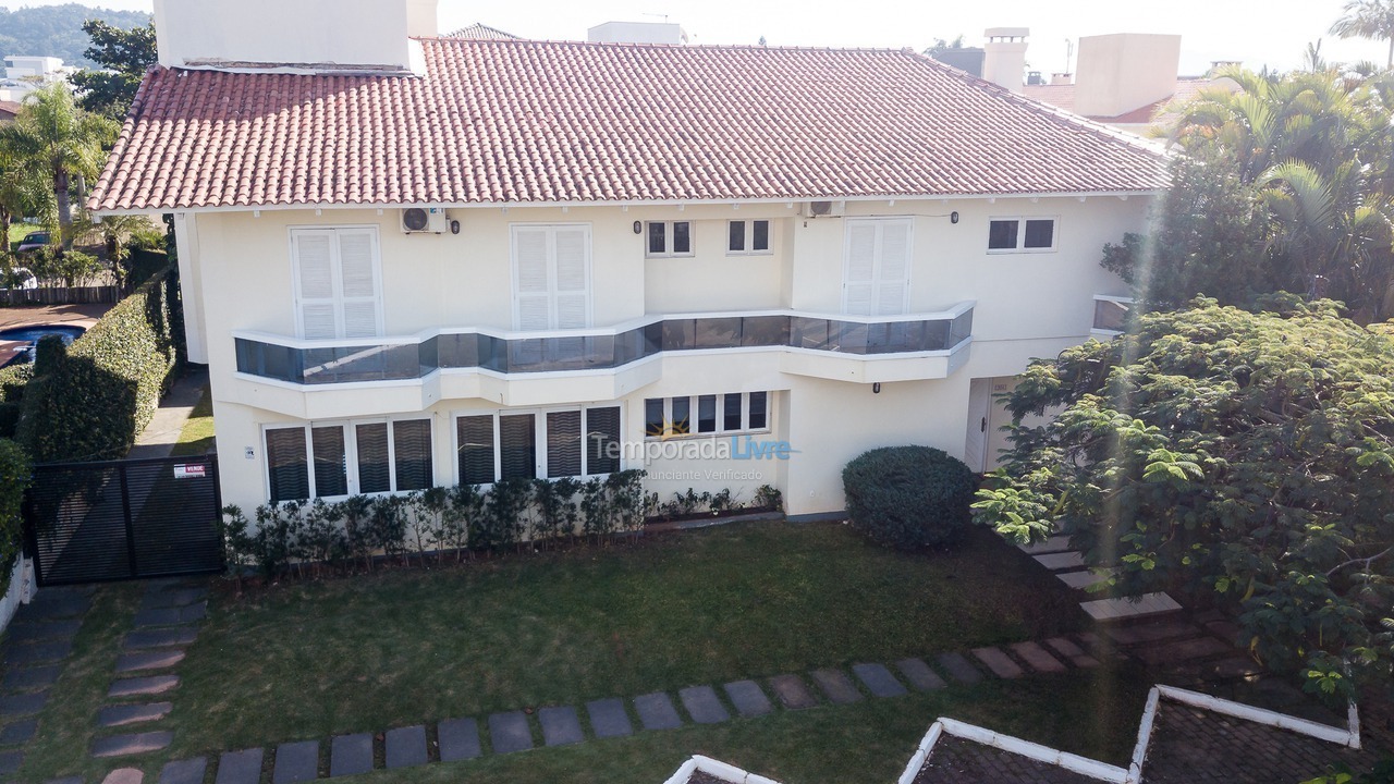 Casa para aluguel de temporada em Florianopolis (Jurerê Internacional)