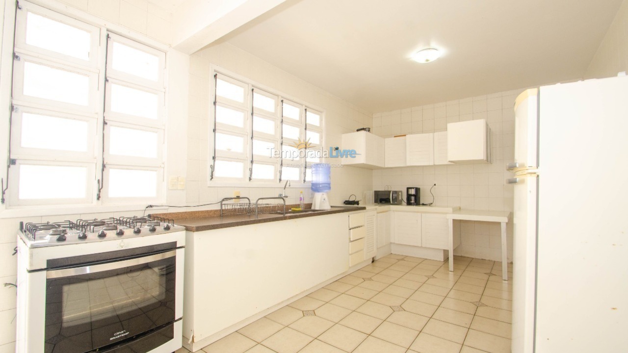 Casa para aluguel de temporada em Florianopolis (Jurerê Internacional)