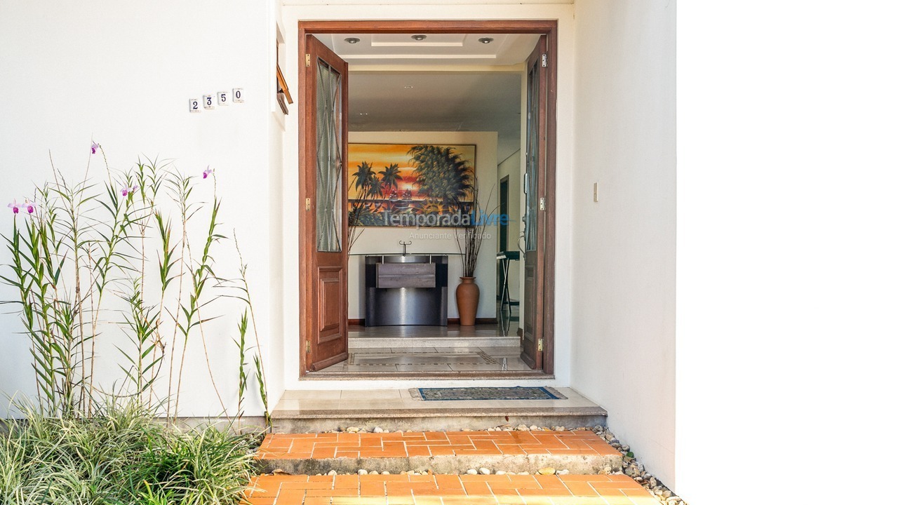 House for vacation rental in Florianopolis (Jurerê Internacional)