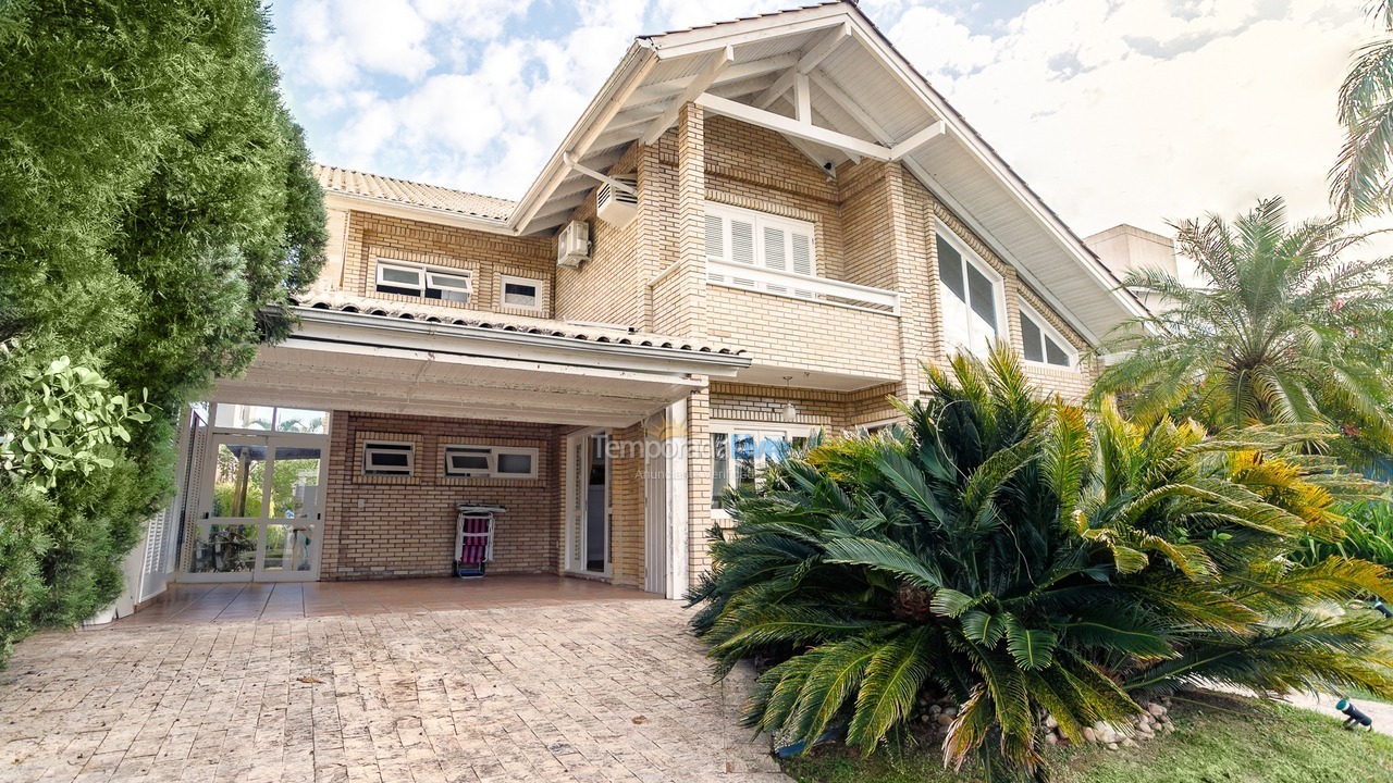House for vacation rental in Florianopolis (Jurerê Internacional)