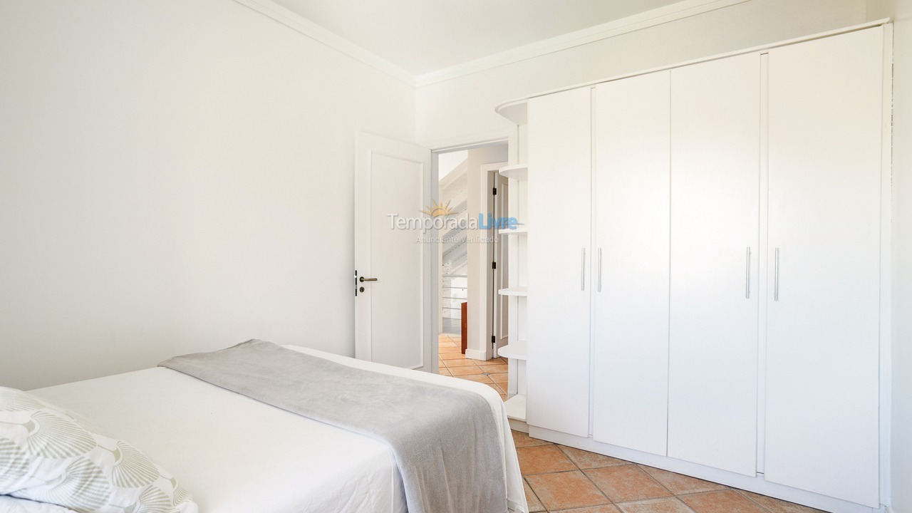 House for vacation rental in Florianopolis (Jurerê Internacional)