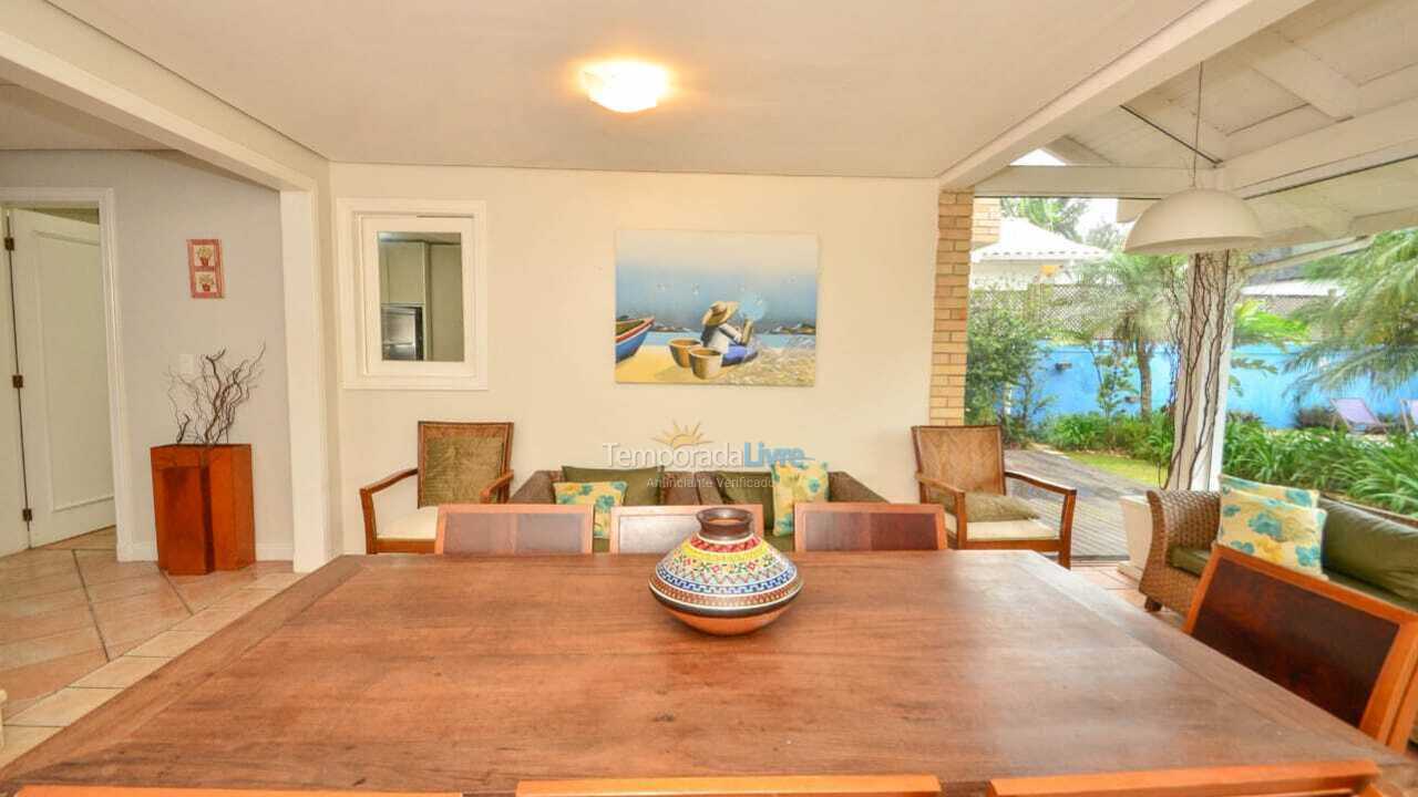 House for vacation rental in Florianopolis (Jurerê Internacional)