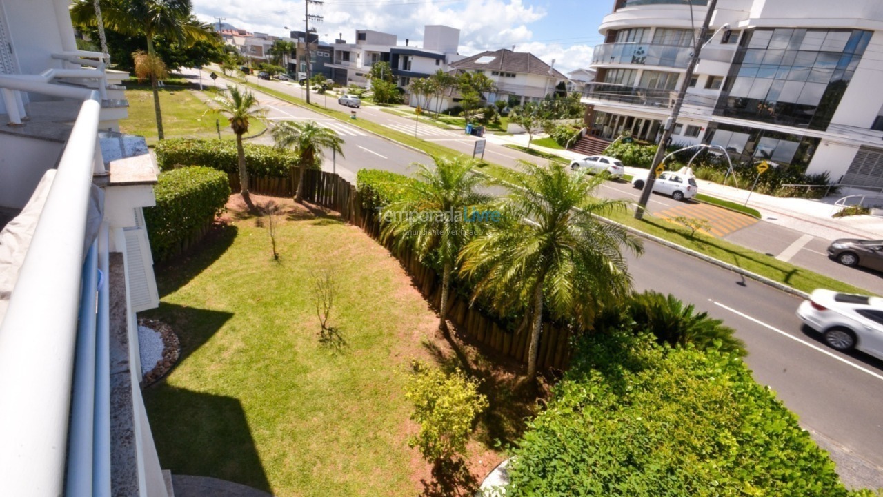Casa para aluguel de temporada em Florianopolis (Jurerê Internacional)