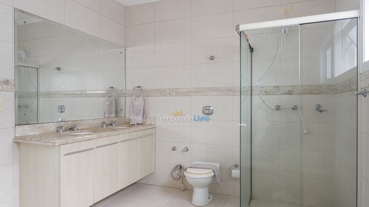 Casa para aluguel de temporada em Florianopolis (Jurerê Internacional)