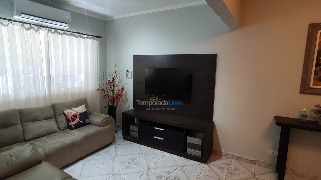 Apartamento para aluguel de temporada em Guarujá (Enseada)