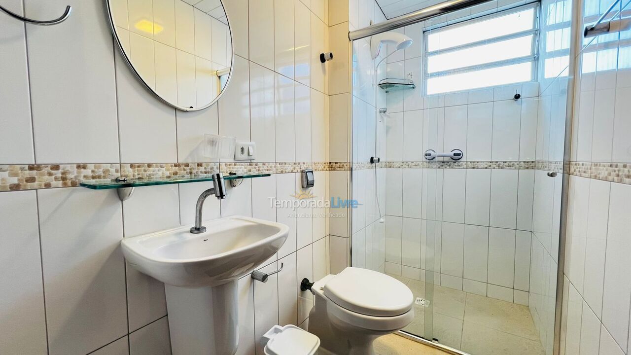 Apartamento para alquiler de vacaciones em Bombinhas (Praia de Bombas)