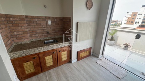 Penthouse with 3 bedrooms in Mariscal Beach