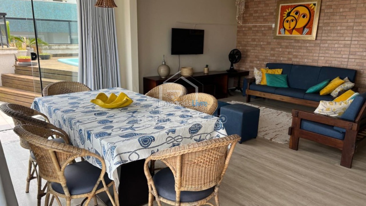 Apartment for vacation rental in Bombinhas (Mariscal)