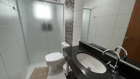 Precioso apartamento en Mariscal con 2 dormitorios Código 051