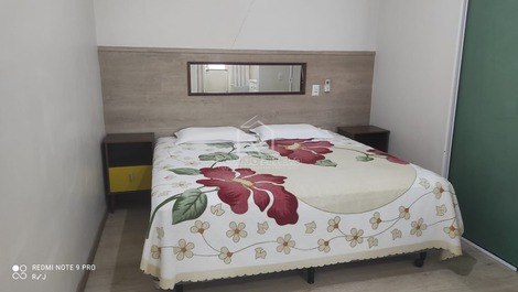 Casa 03 dormitórios na Praia de Zimbros Cód. 070