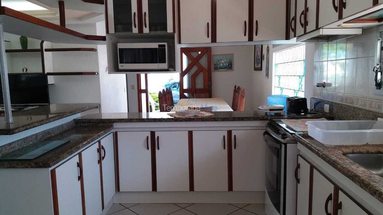 Casa para aluguel de temporada em Florianopolis (Jurerê Internacional)