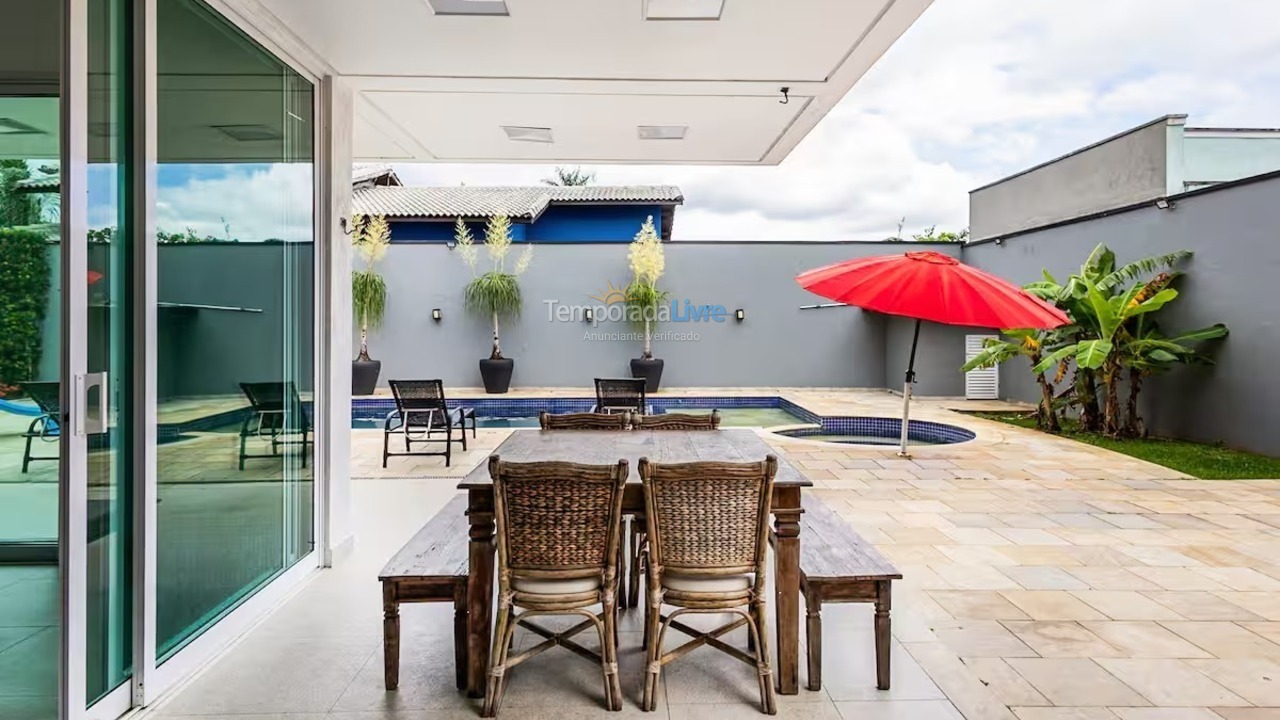 Casa para aluguel de temporada em Bertioga (Condominio Morada da Praia)