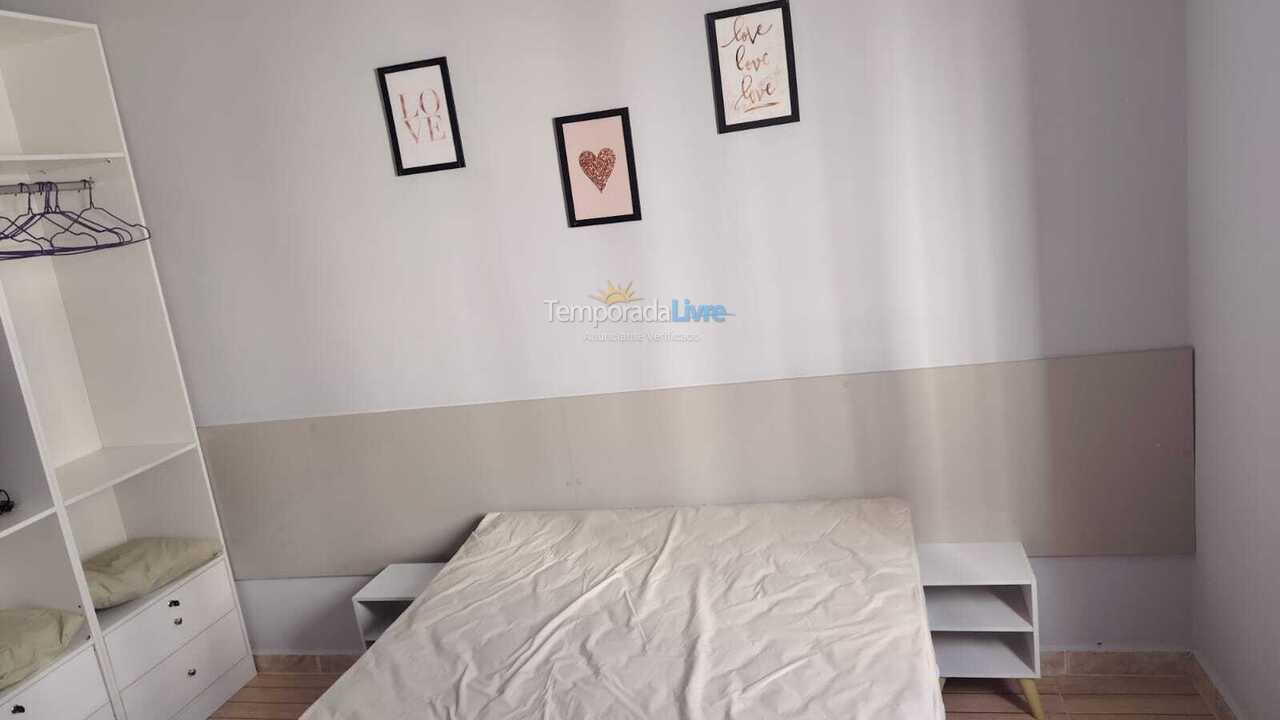 Apartamento para aluguel de temporada em Praia Grande (Guilhermina)