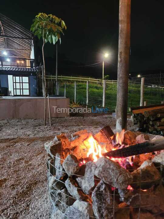 Granja para alquiler de vacaciones em Duque de Caxias (Capivari Xerem Rj)