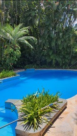 Preciosa casa a tan solo 200 m de la playa de Enseada