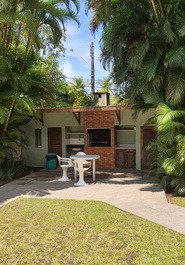 Preciosa casa a tan solo 200 m de la playa de Enseada