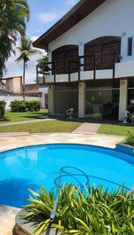 Preciosa casa a tan solo 200 m de la playa de Enseada