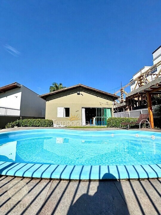 Casa para alquiler de vacaciones em Bombinhas (Mariscal)