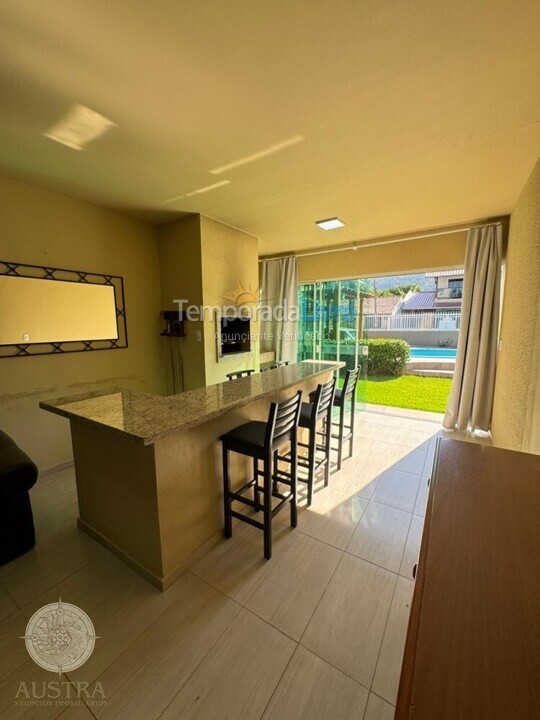 Casa para alquiler de vacaciones em Bombinhas (Mariscal)