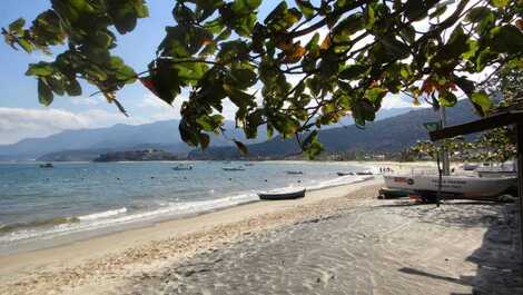 Ubatuba praia da Lagoinha cond.fech casa de 3 dorm c 2 suit, piscina