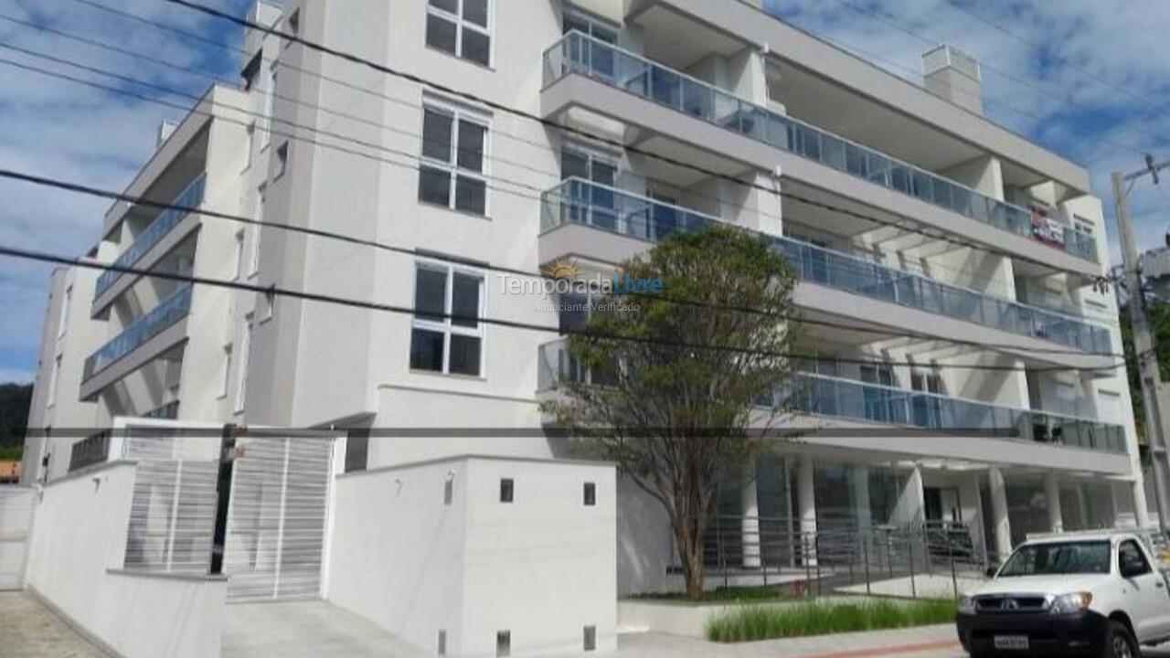 Apartamento para aluguel de temporada em Florianópolis (Jurere Tradicional)