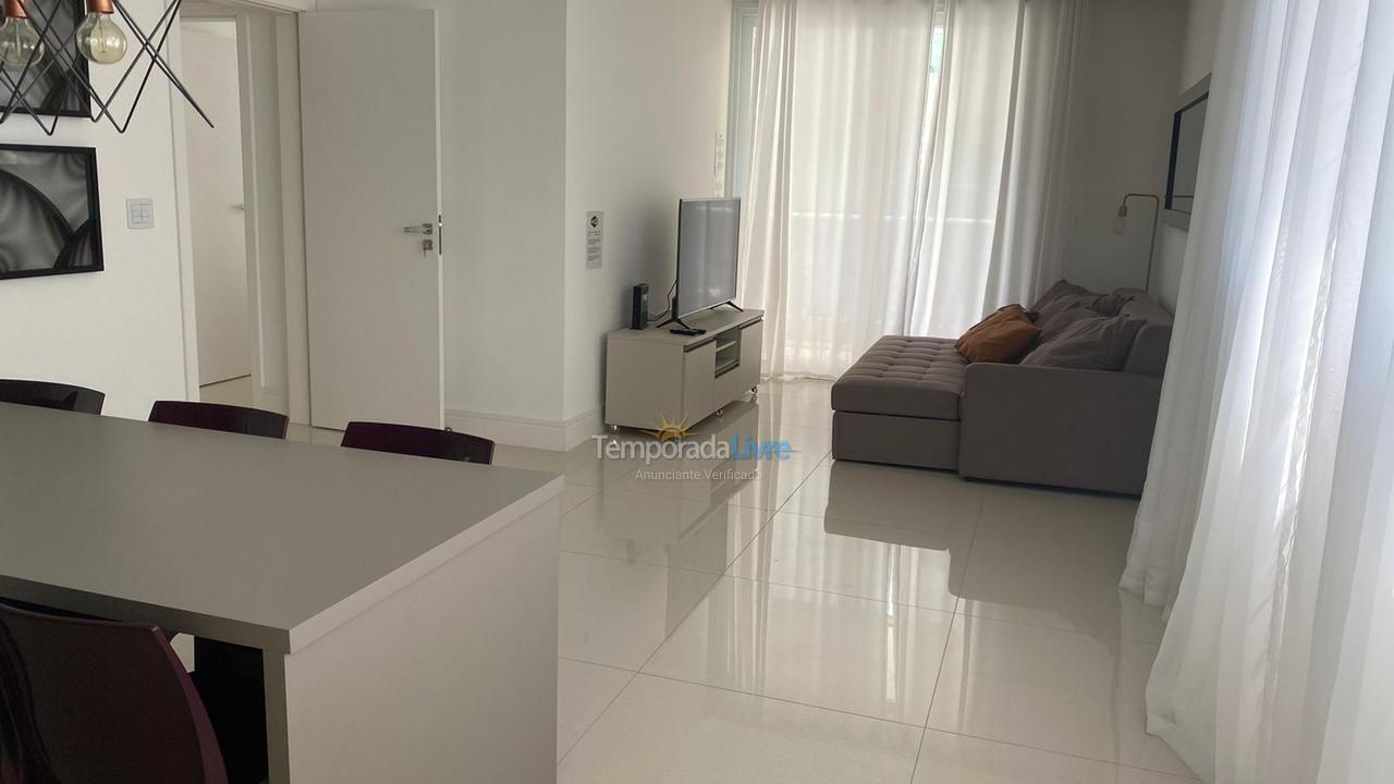 Apartamento para aluguel de temporada em Florianópolis (Jurere Tradicional)