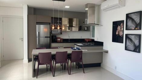Apartamento de 03 Dorm com Varanda Gourmet e Lazer
