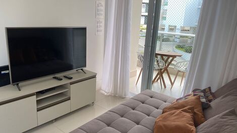 Apartamento de 03 Dorm com Varanda Gourmet e Lazer