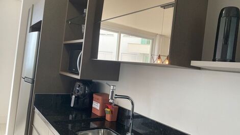 Apartamento de 03 Dorm com Varanda Gourmet e Lazer