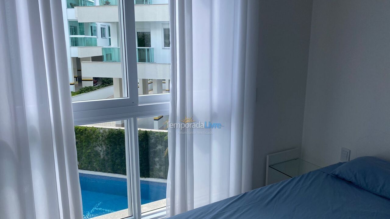 Apartamento para aluguel de temporada em Florianópolis (Jurere Tradicional)