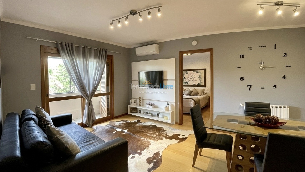 Apartamento para aluguel de temporada em Gramado (Centro)