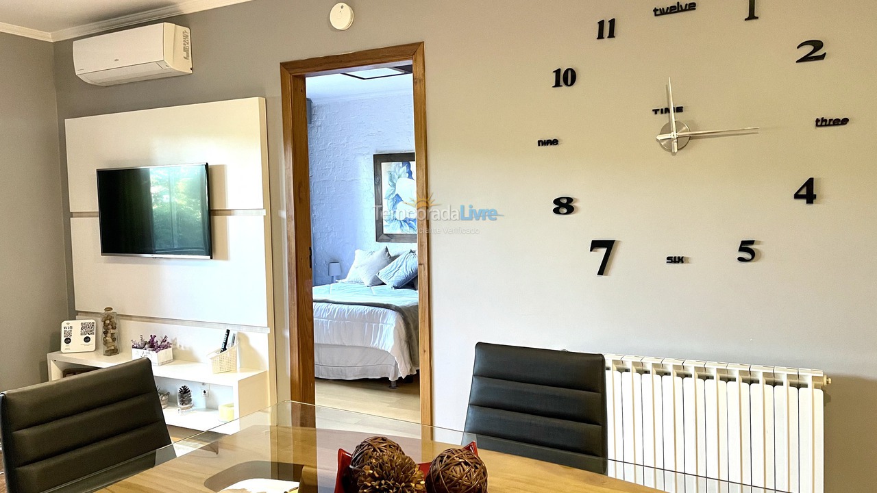 Apartamento para aluguel de temporada em Gramado (Centro)
