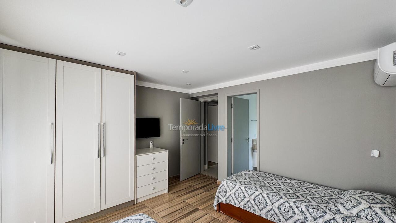 Casa para alquiler de vacaciones em São Sebastião (Juquehy)