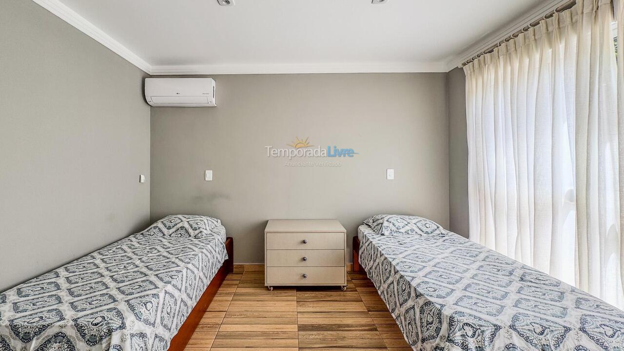 Casa para alquiler de vacaciones em São Sebastião (Juquehy)