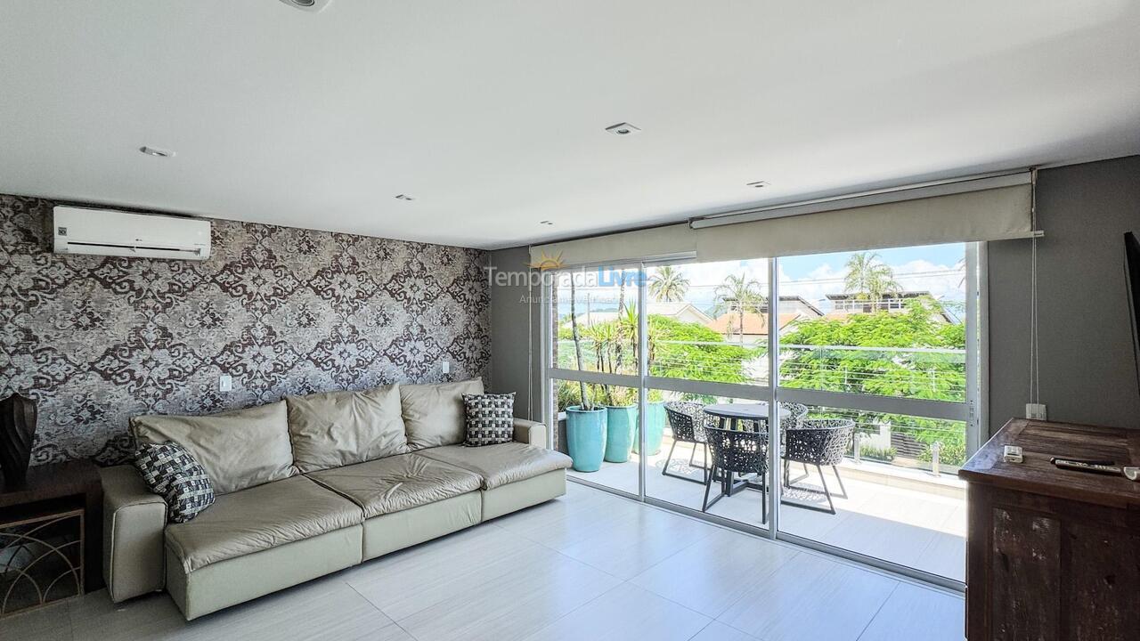 Casa para alquiler de vacaciones em São Sebastião (Juquehy)