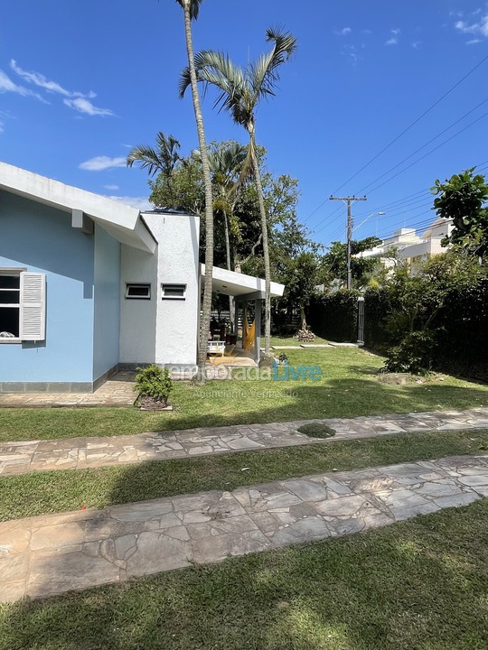 House for vacation rental in Florianopolis (Praia dos Ingleses)