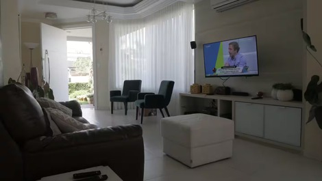 Amplitude, lazer e conforto em Jurerê Internacional